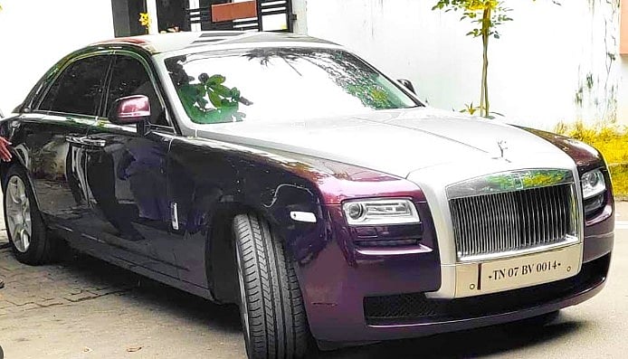 விஜய்யின் ரோல்ஸ் ராய்ஸ் கார்.